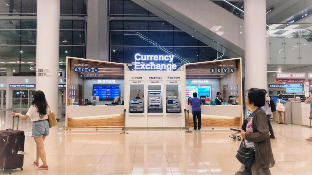 LGA Airport Currency Exchange