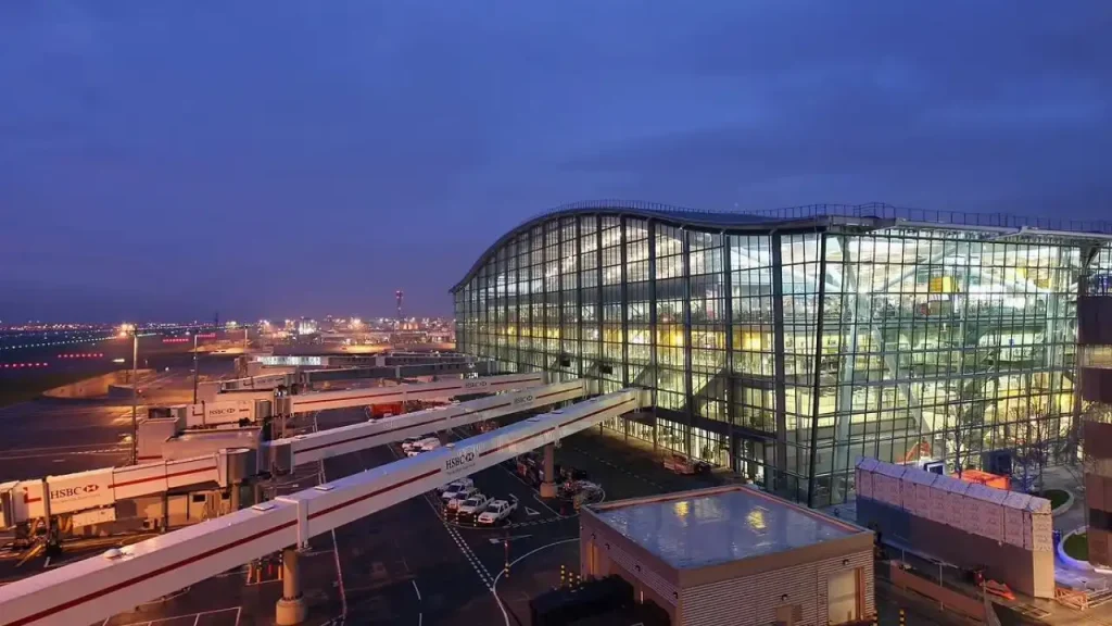 London Heathrow Airport (LHR), UK