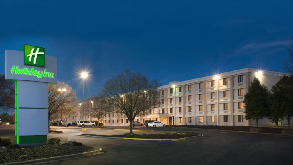 hotel near clt airport - holiday inn