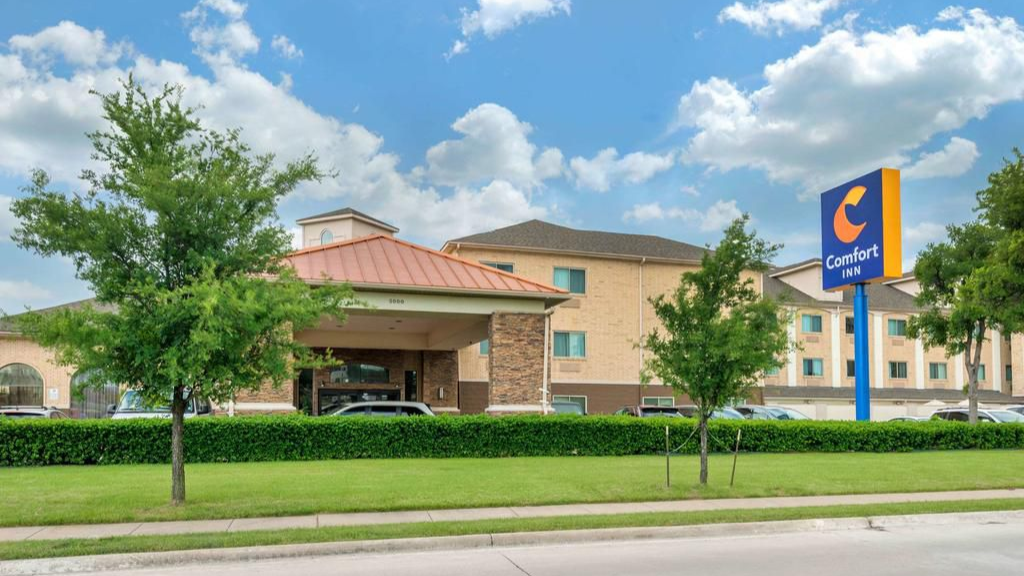 hotel dfw airport-comfort inn