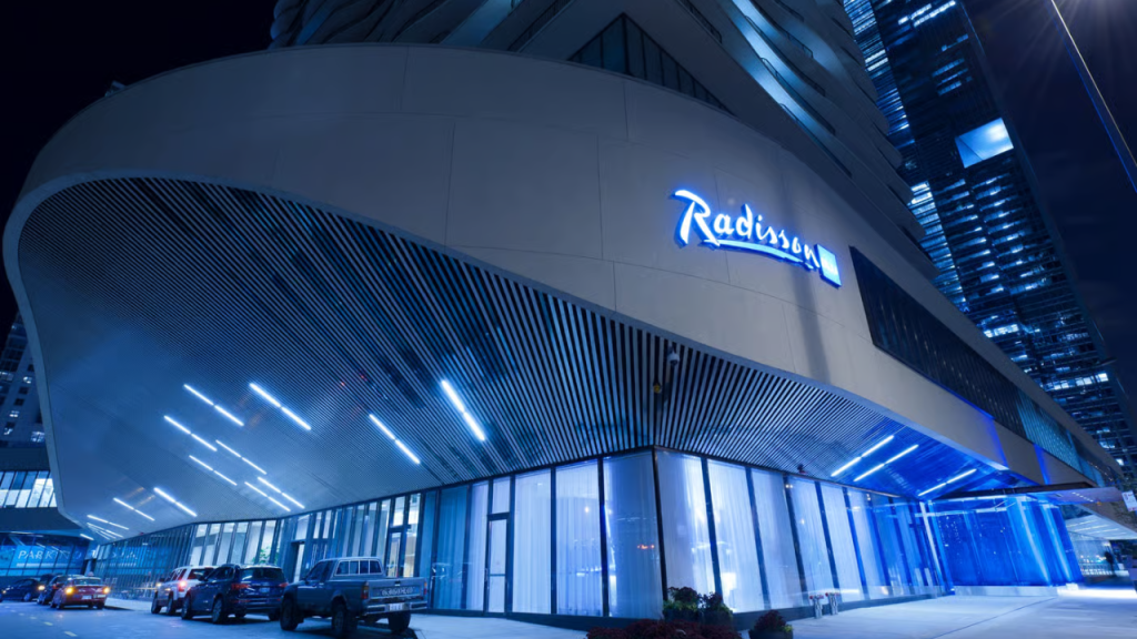jfk airport hotels radisson
