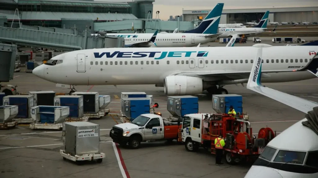 Westjet Terminal IAH