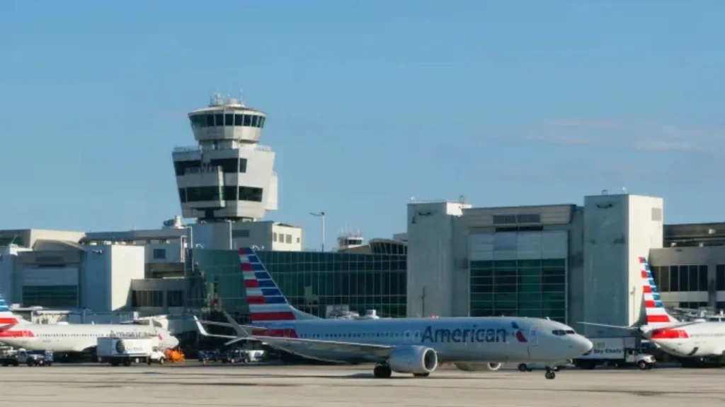 American Airlines at SJC Airport