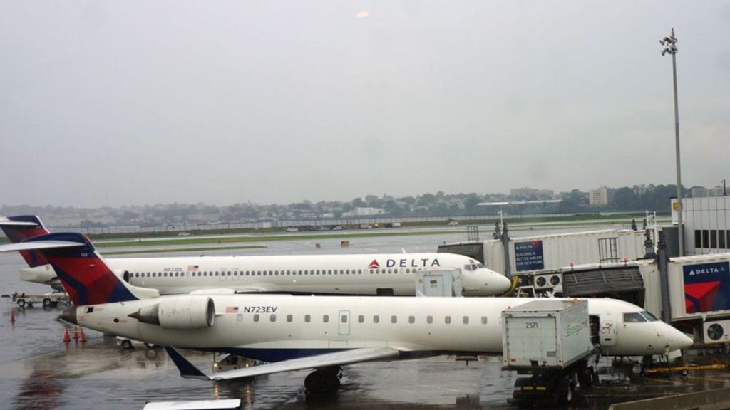 Delta Airlines at Toronto Pearson Airport
