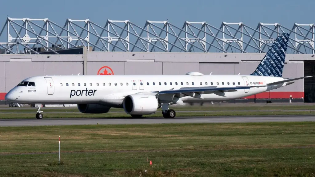 Porter Airlines at EWR Airport